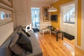 T2 With (al License) Heart Of Bairro Alto The Centre Of The Action