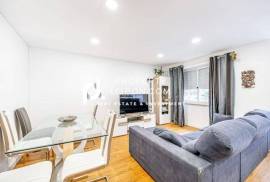 T3 Duplex Renovated In Sintra Attic Conversion And Balcony