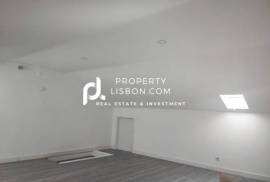 T3 Duplex Renovated In Sintra Attic Conversion And Balcony