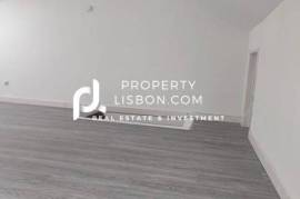 T3 Duplex Renovated In Sintra Attic Conversion And Balcony