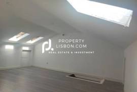 T3 Duplex Renovated In Sintra Attic Conversion And Balcony