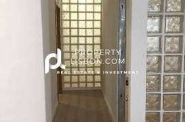 T4 Apartment Converted In To 2 Apartments With 2 Bedrooms Outer Lisbon
