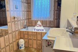 Adorable House in a Great Lication