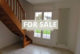 Detached House with Garden in Nice Location