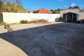 Recently Built Villa with Lovely Pool in Gardens