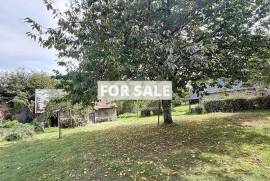 Detached Country House with Pond and Guest Gite