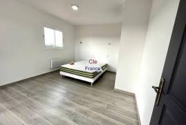 Detached Villa with Annexe Apartment with Garden