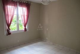 Detached House with Garden