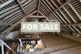 Detached Country House to Renovate