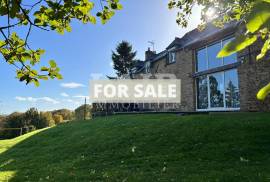 Country House with Panoramic Views