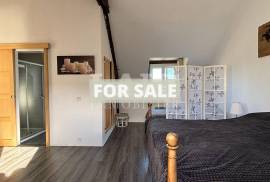 Country House with Panoramic Views