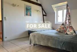 Country House with Panoramic Views