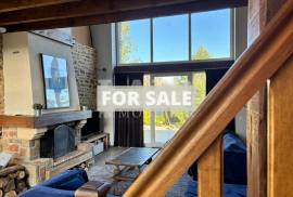 Country House with Panoramic Views