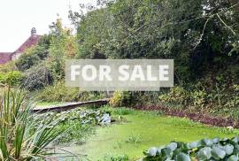 Detached Country House with Outbuilding