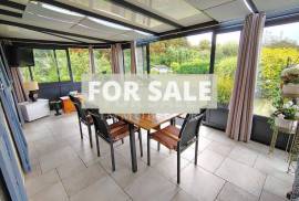 Detached House with Landscaped Garden