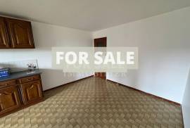 Detached Country House with Outbuilding