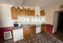 Detached Country House with Outbuilding