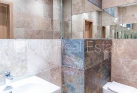 Apartment for rent in Riga, 107.00m2