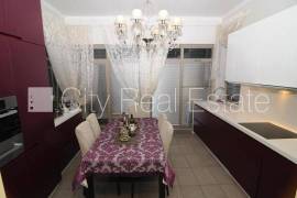 Detached house for rent in Jurmala, 140.00m2