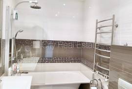 Apartment for rent in Riga, 100.00m2