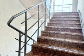 Apartment for rent in Riga, 100.00m2