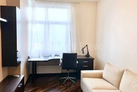Apartment for rent in Riga, 100.00m2