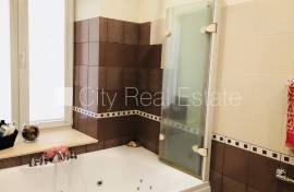 Detached house for rent in Riga district, 210.00m2