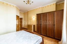 Apartment for rent in Riga, 105.00m2