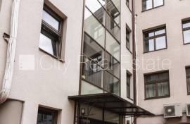 Apartment for sale in Riga, 122.30m2