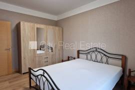 Apartment for rent in Riga, 100.00m2