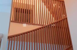 Apartment for rent in Riga, 249.20m2