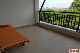 Large beautiful 3 bedroom duplex near beach for sale - Na jomtien Large beautiful 3 bedroom duplex near beach for sale - Na jomtien