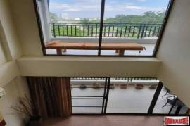 Large beautiful 3 bedroom duplex near beach for sale - Na jomtien Large beautiful 3 bedroom duplex near beach for sale - Na jomtien