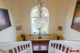 Massive Luxury Private Estate with Seven Bedroom, Guest Bungalow and Private Swimming Pool Massive Luxury Private Estate with Seven Bedroom, Guest Bungalow and Private Swimming Pool