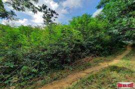 Sloping Land Plot with Spectacular views of the Sea & Mountains in Nong Thaley