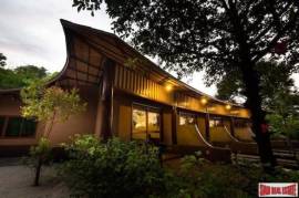 Twelve Room Resort with Pool & Cafe for Sale in Khao Thong, Krabi