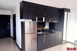 Large 60sq.m Studio with huge Balcony in the heart of Pattaya