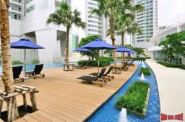 Millennium Residence - High Quality of Living at this 2 Bed Condo on 42nd Floor at Sukhumvit 20