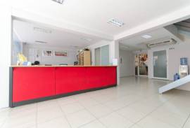 Patong Commercial Building! Ideal for Conversion into Luxury Apartments