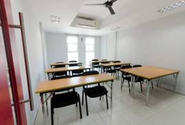 Patong Commercial Building! Ideal for Conversion into Luxury Apartments