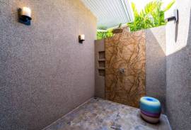 Woodlands: Luxury 7 Bed 7 Bath Pool Villa in HuaHin