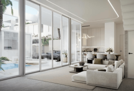 Modern 4-bedroom pool villa for sale 2 minutes from Nai Harn Beach