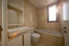 3 Bedroom Top Floor Apartment - City Center, Paphos