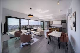 3 Bedroom Top Floor Apartment - City Center, Paphos