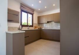 5 Bedroom Seafront Villa - Ayia Thekla, Famagusta