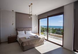 5 Bedroom Seafront Villa - Ayia Thekla, Famagusta