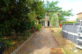 7 room, 138m2 House for sale in Roujan - 350 000 € *