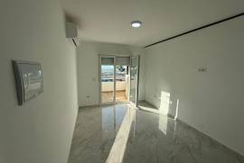 SPACIOUS, FULLY RENOVATED STUDIO APARTMENT IN CIUDAD QUESADA