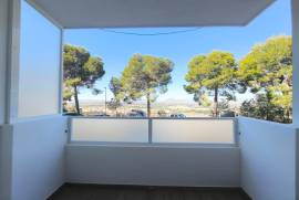 SPACIOUS, FULLY RENOVATED STUDIO APARTMENT IN CIUDAD QUESADA