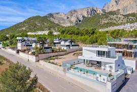 4 Bedrooms - Villa - Alicante - For Sale - N8998